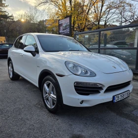 Porsche Cayenne 3.0 V6 Hybrid/Bose/Pano - 35000 лв. / 17895.22 € - 56273775 3
