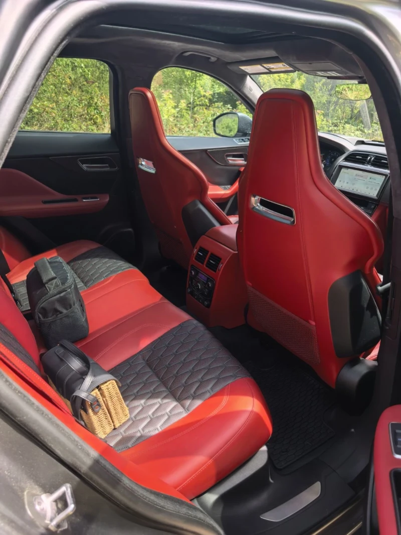 Jaguar F-PACE SVR 551, снимка 11 - Автомобили и джипове - 52487431
