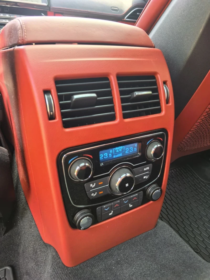 Jaguar F-PACE SVR 551, снимка 12 - Автомобили и джипове - 52487431