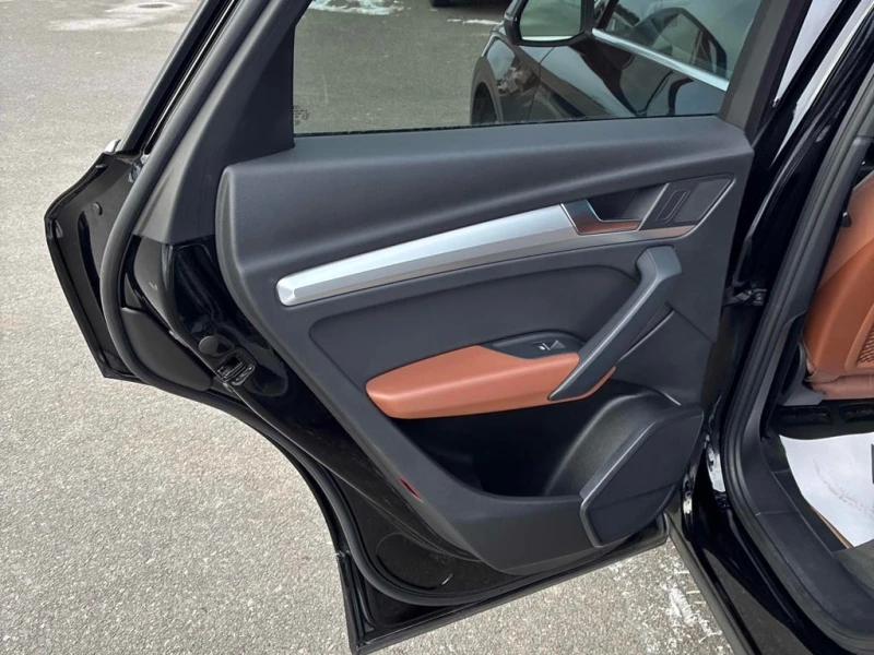 Audi Q5 * Komfort * CARFAX * БЕЗ ПЪРВОНАЧАЛНА ВНОСКА, снимка 17 - Автомобили и джипове - 52744843