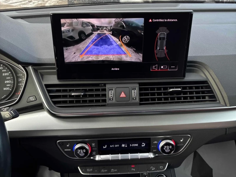 Audi Q5 * Komfort * CARFAX * БЕЗ ПЪРВОНАЧАЛНА ВНОСКА, снимка 13 - Автомобили и джипове - 52744843