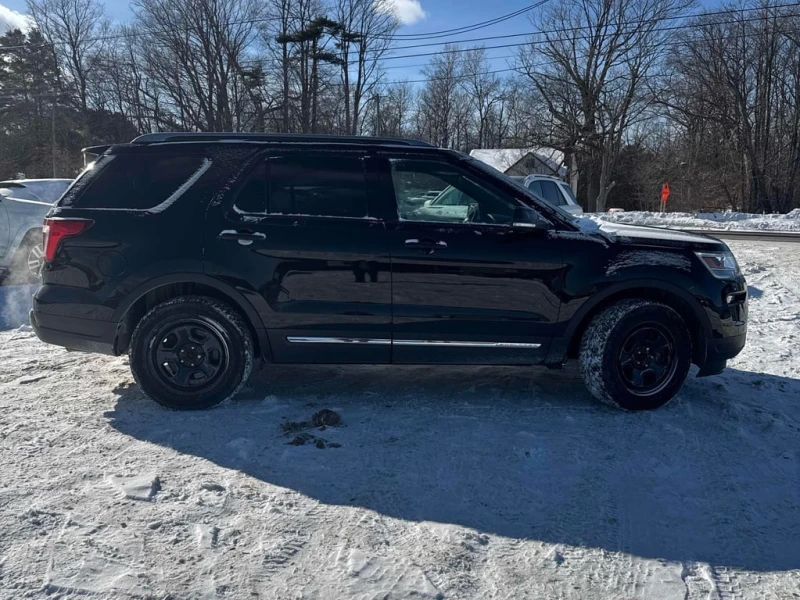 Ford Explorer * XLT * CARFAX * БЕЗ ПЪРВОНАЧАЛНА ВНОСКА, снимка 3 - Автомобили и джипове - 53215000