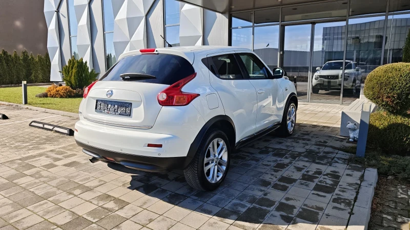 Nissan Juke 1.6i 117kc., снимка 4 - Автомобили и джипове - 53479088