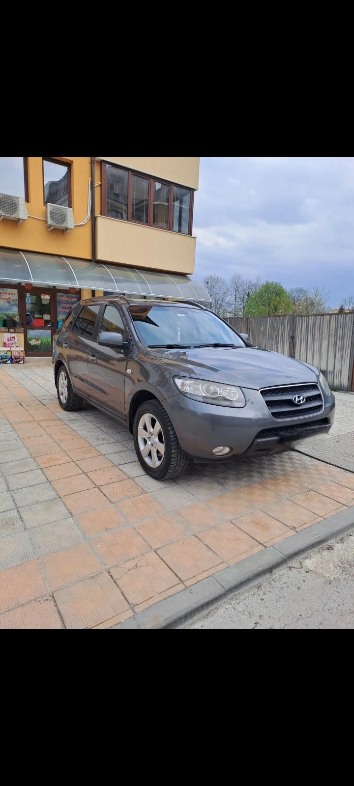 Hyundai Santa fe, снимка 3 - Автомобили и джипове - 47442022