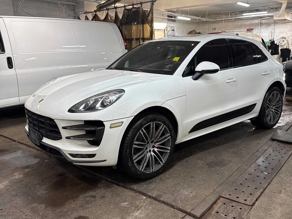 Porsche Macan * Turbo * CARFAX * БЕЗ ПЪРВОНАЧАЛНА ВНОСКА, снимка 1