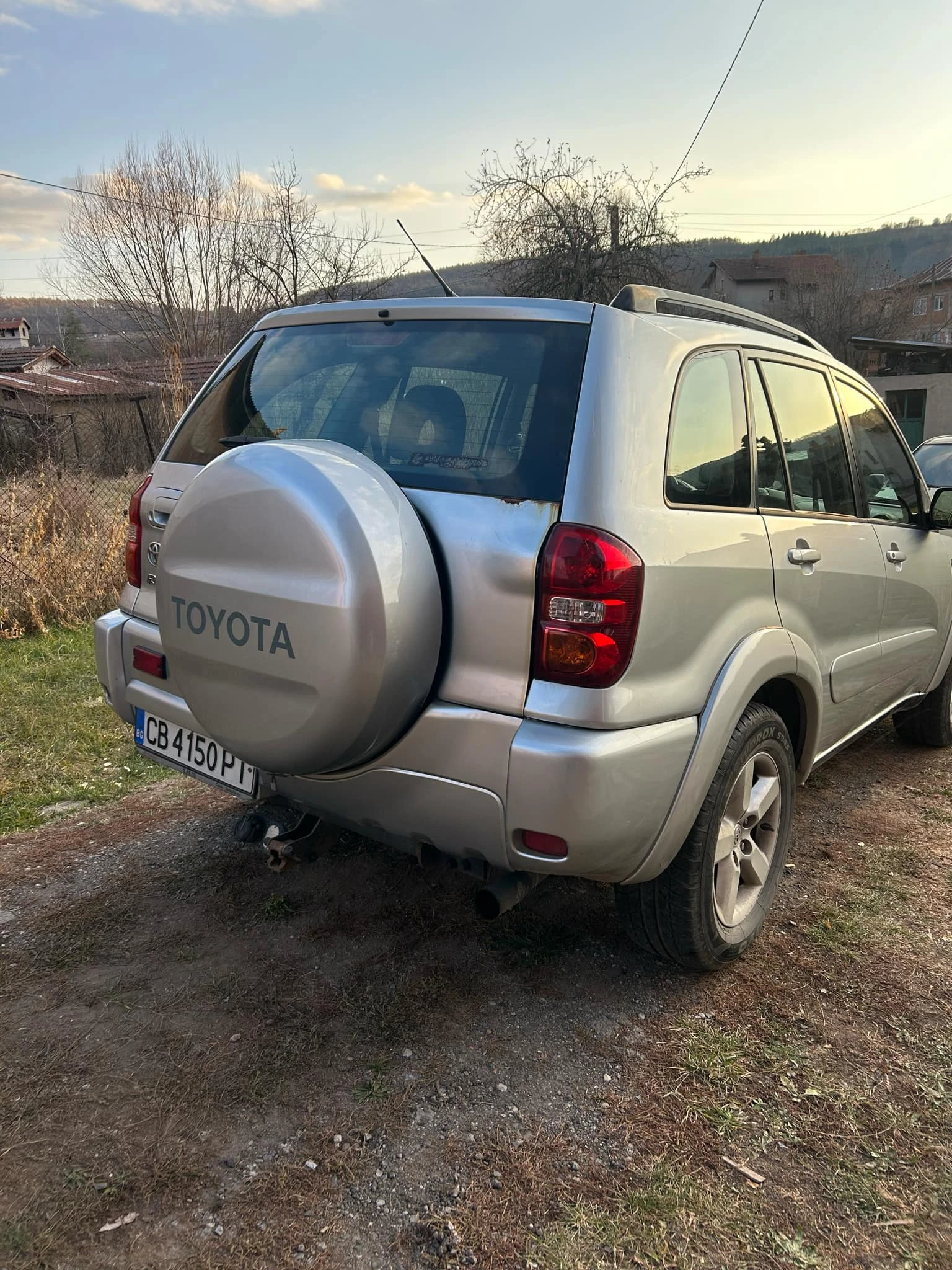 Toyota Rav4 2.0 D4D - изображение 9