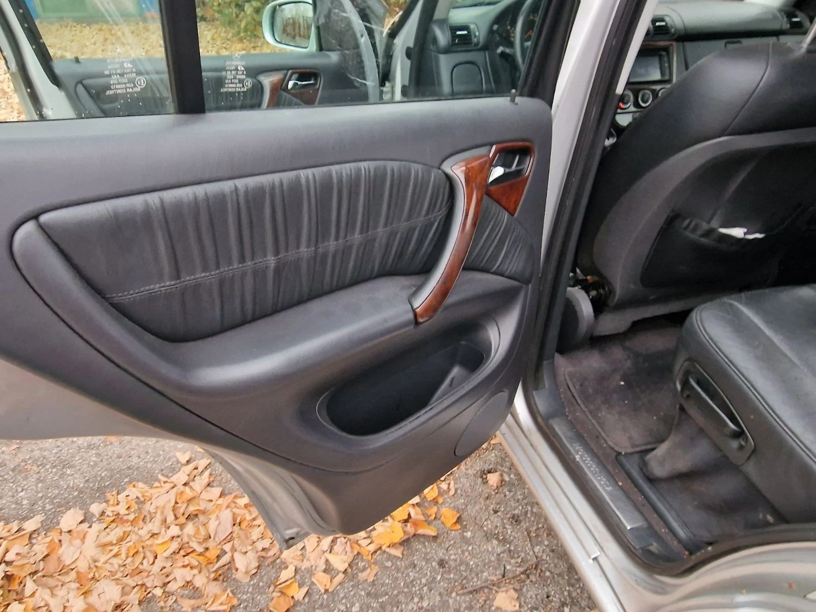 Mercedes-Benz ML 400 FULL ЕКСТРИ - изображение 7