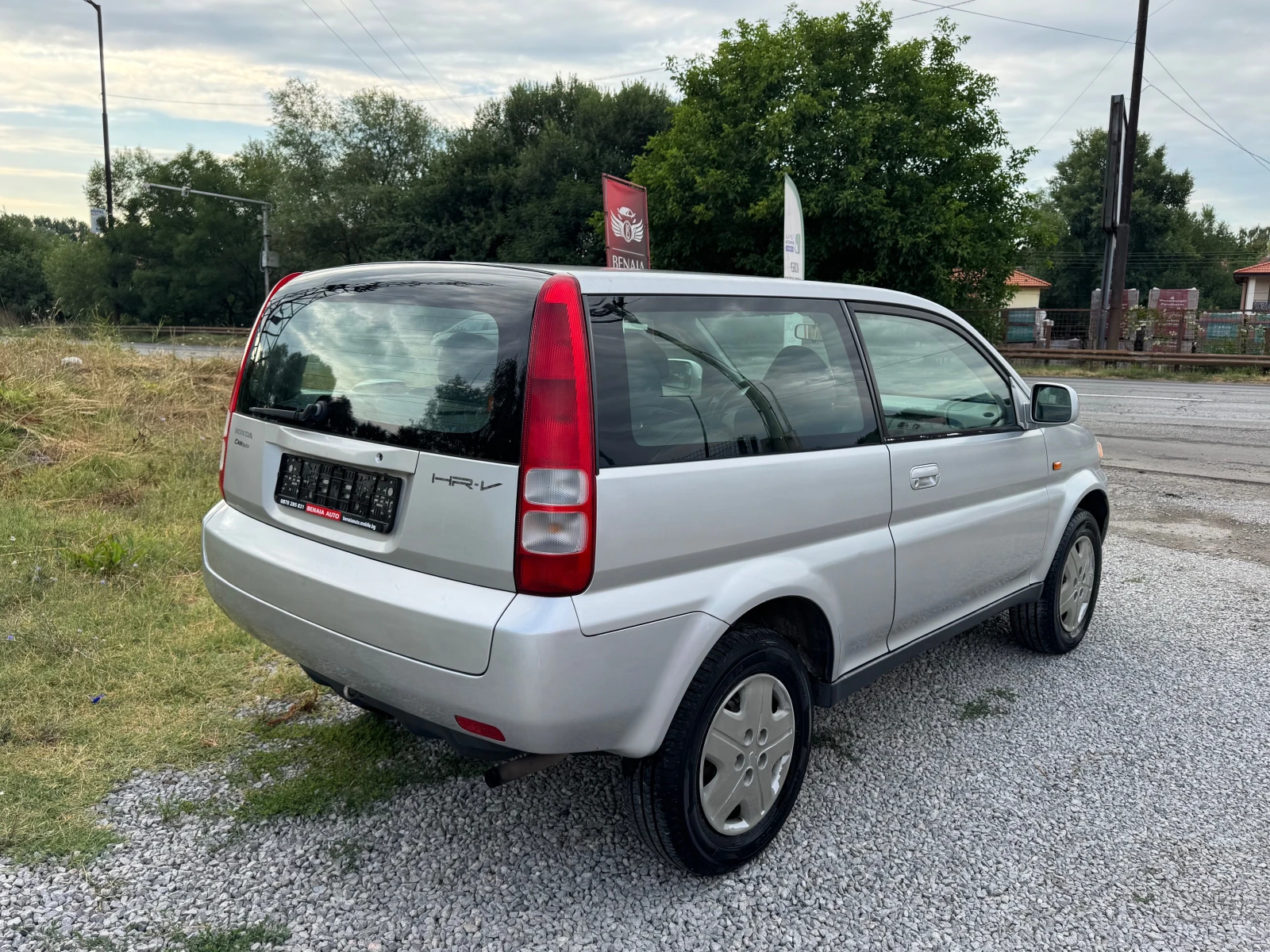 Honda Hr-v 1.6-105 к.с 4х4  - изображение 4