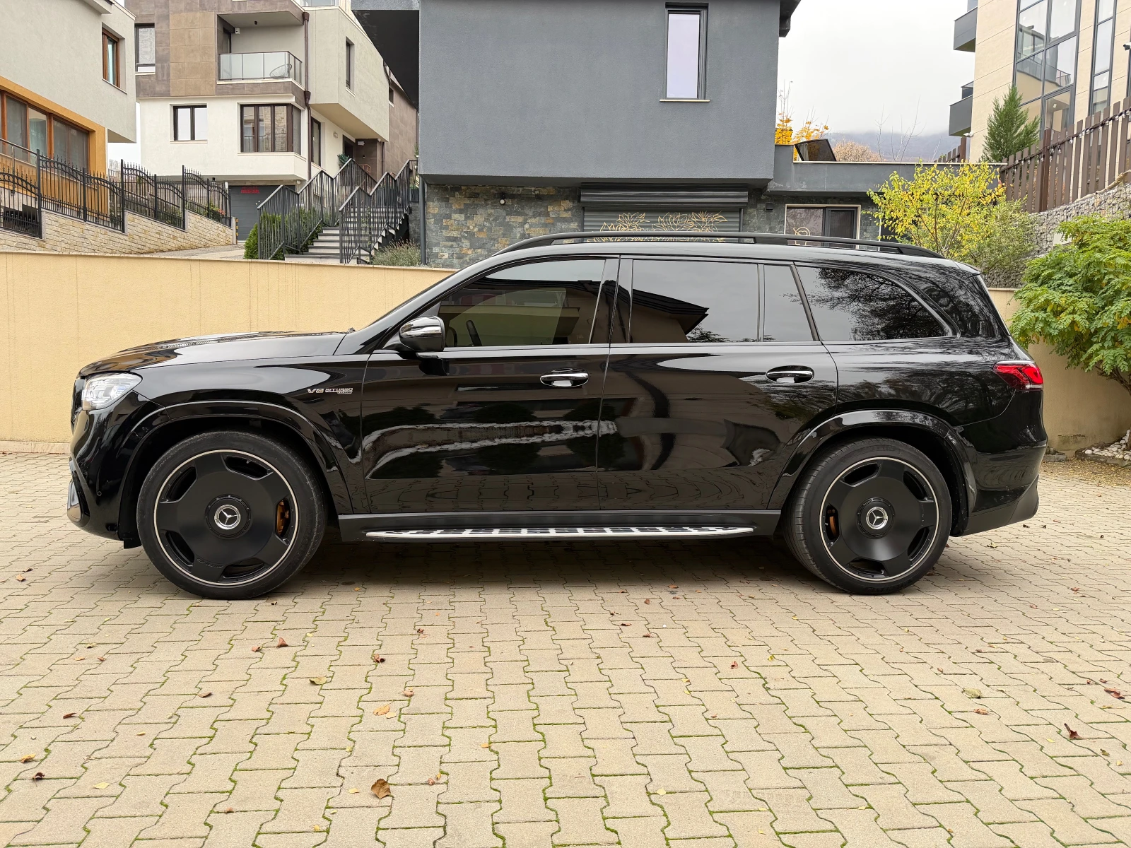Mercedes-Benz GLS 63 AMG CARBON CERAMIC\PANO\HEAD  UP\ DISTRONIC\360*  - изображение 7