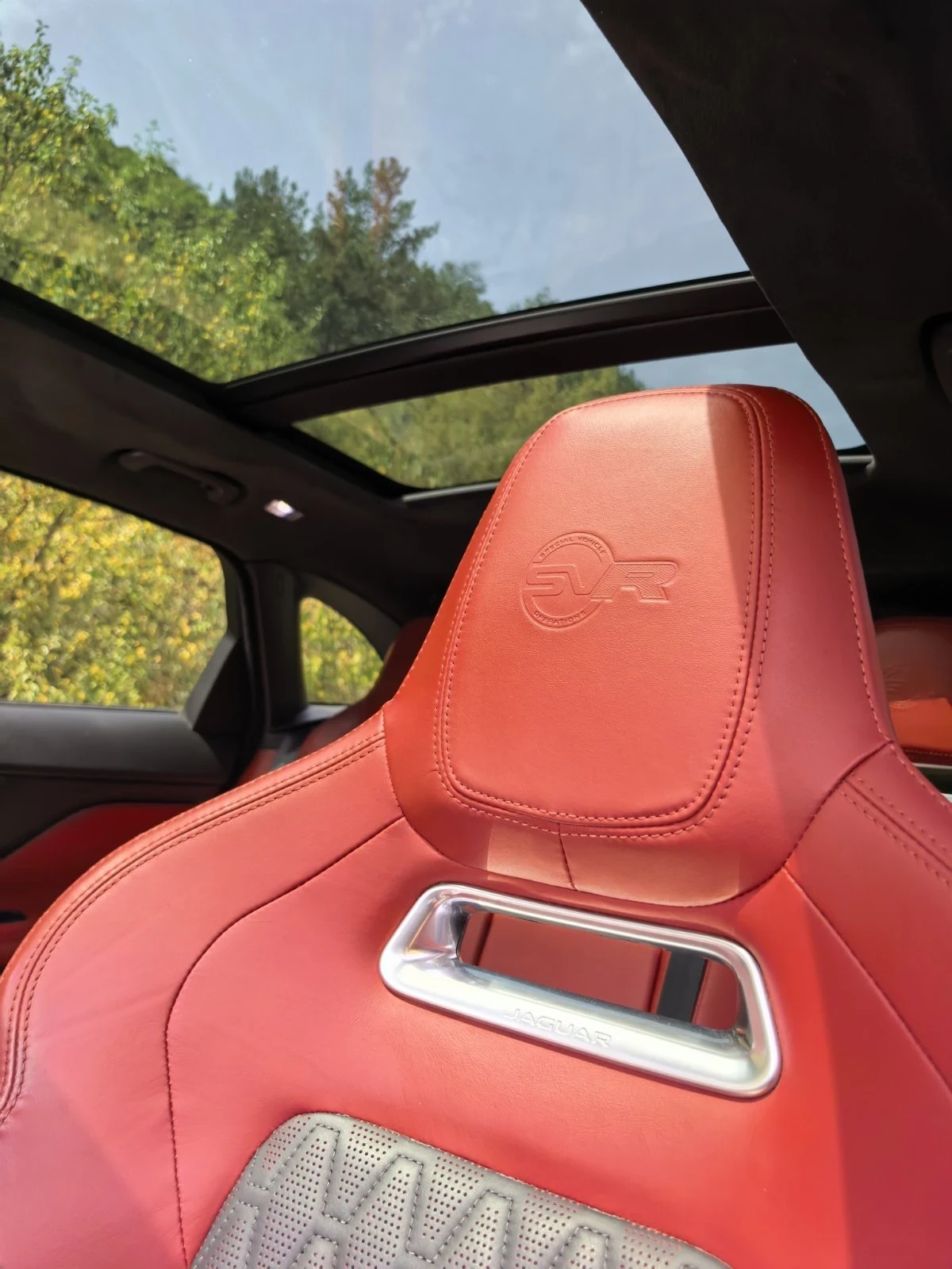 Jaguar F-PACE SVR 551 | Mobile.bg   15