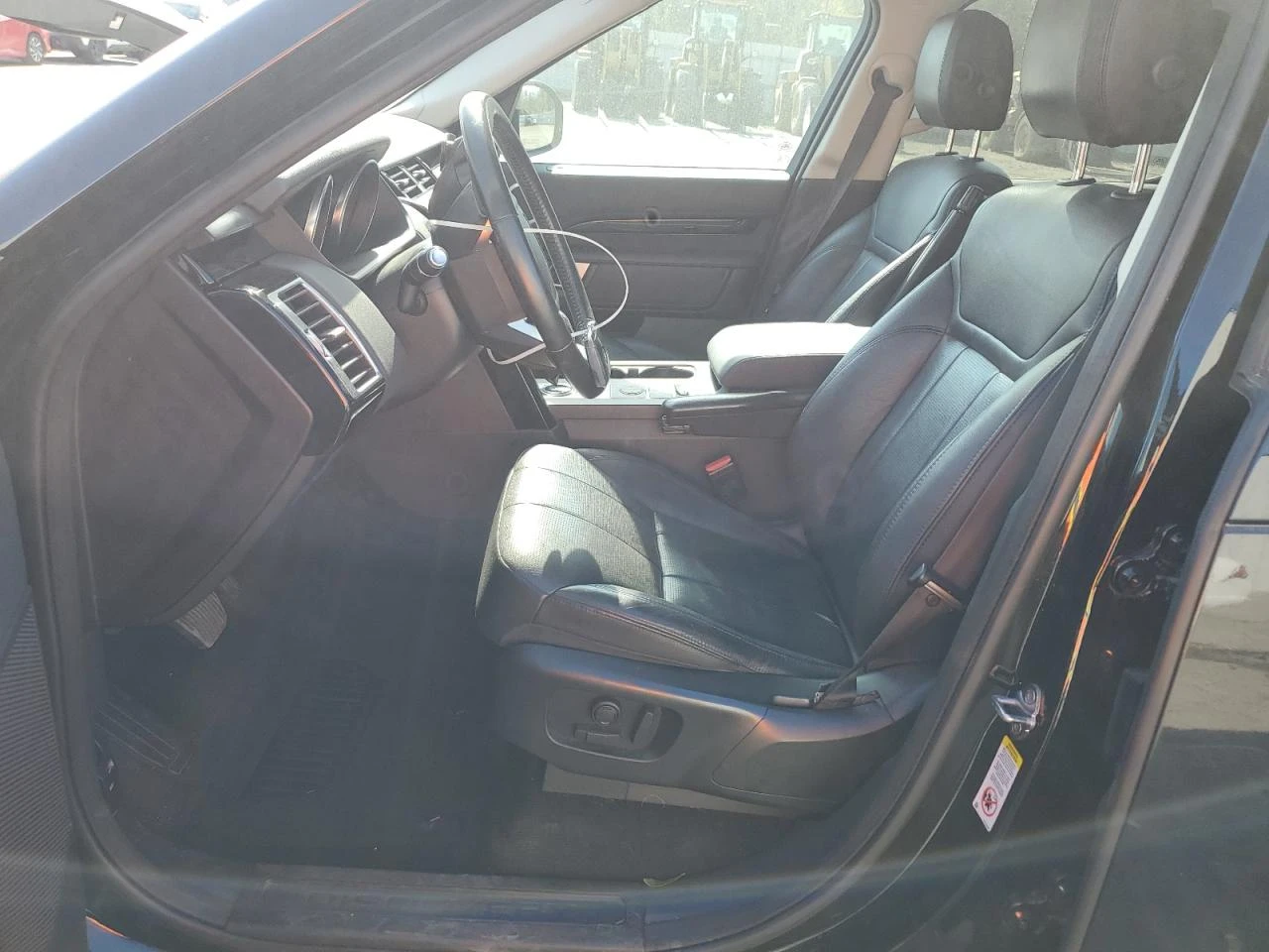 Land Rover Discovery SE | Mobile.bg   7