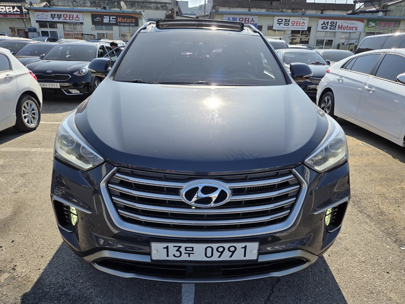 Hyundai Santa fe GrandSantaFe-ОЧАКВАН ВНОС-РЕАЛНИ КМ.ГАРАНЦИЯ! - изображение 2