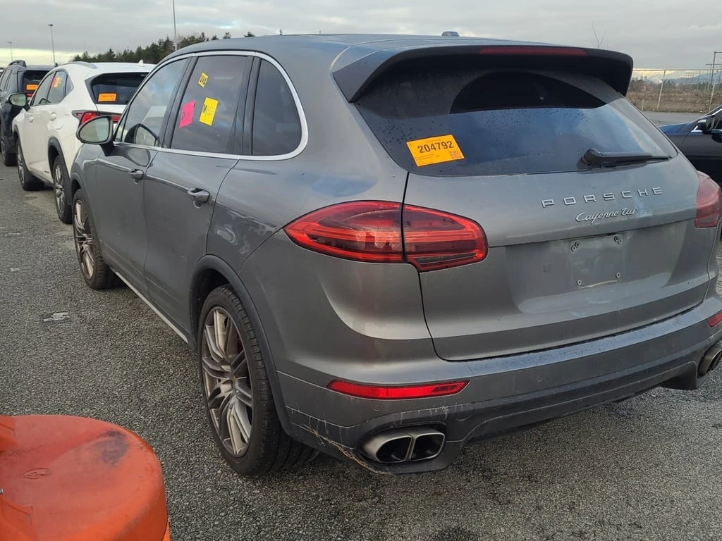 Porsche Cayenne * TURBO SPORT UTILITY 4D * CARFAX * ЦЕНА ДО БГ - изображение 4
