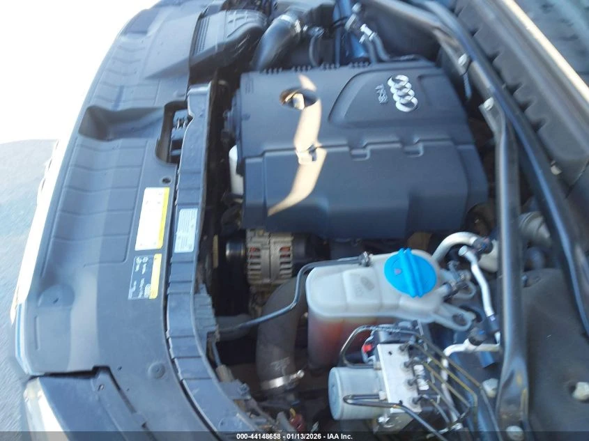 Audi Q5 2l 2.0T Premium - изображение 10