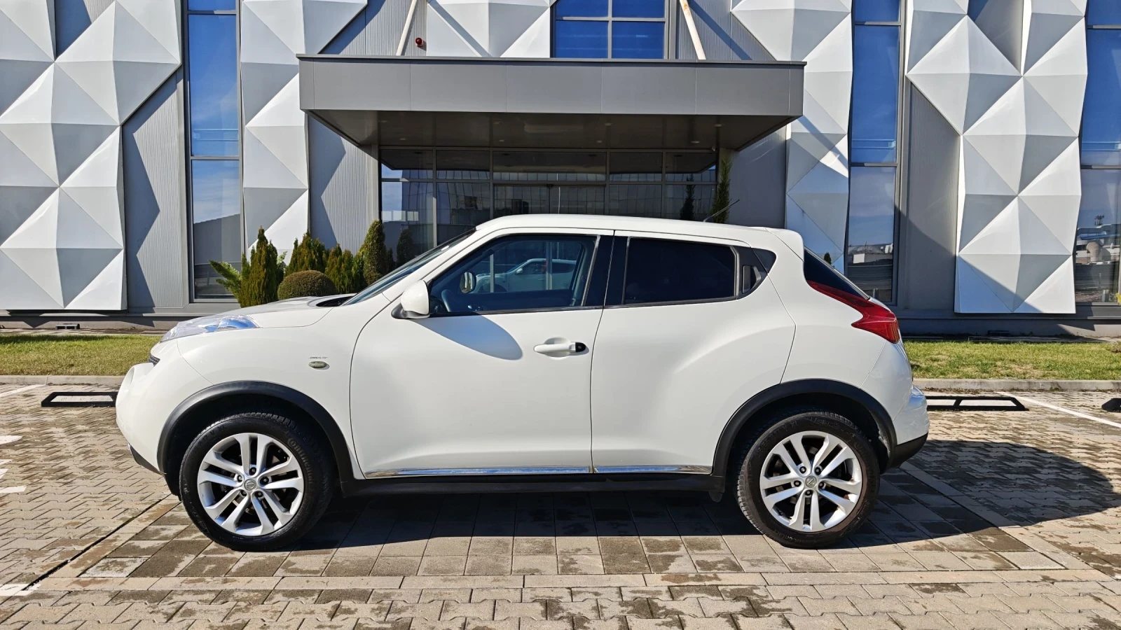 Nissan Juke 1.6i 117kc. - изображение 7