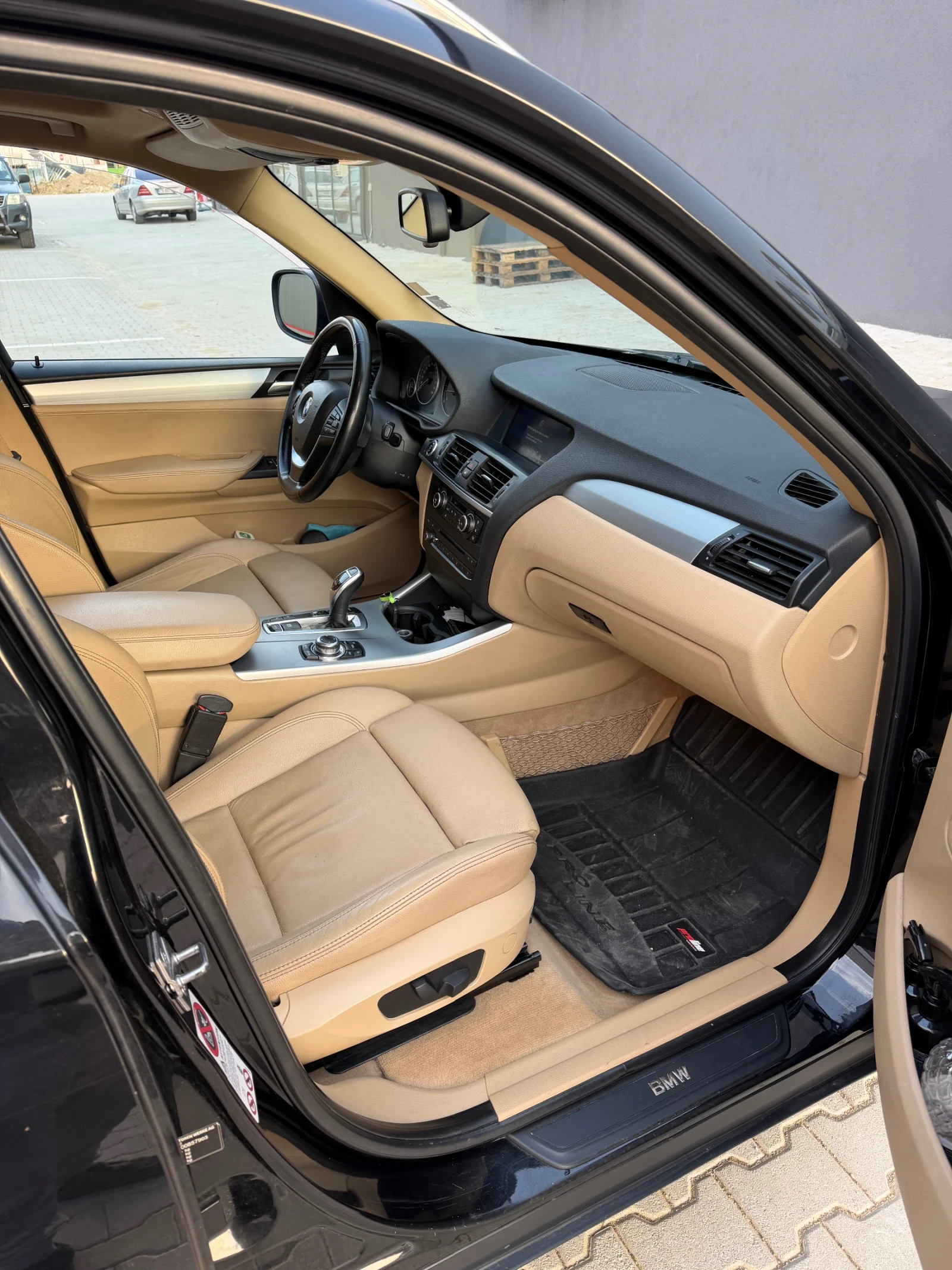 BMW X3 35d Xdive M paket, снимка 3 - Автомобили и джипове - 53735532