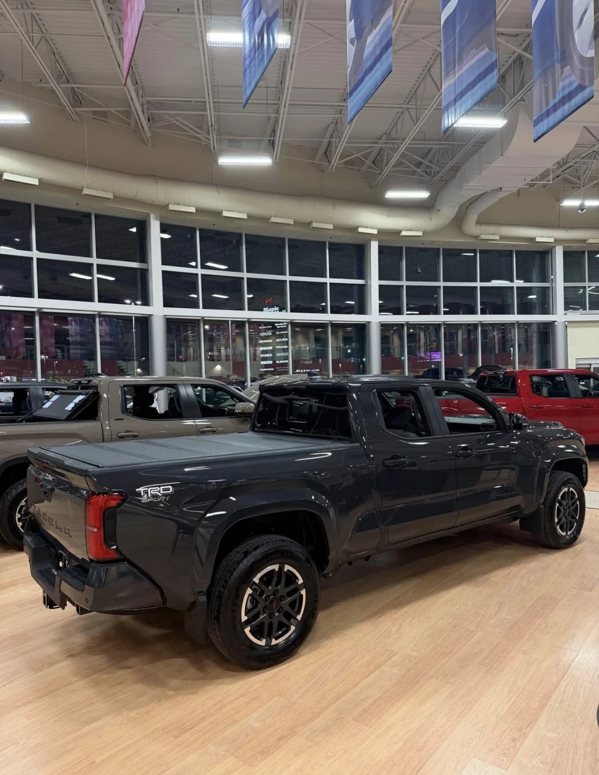 Toyota Tacoma Sport + | JBL | ������� �� ������ | ���� |  | Mobile.bg � ����������� 2