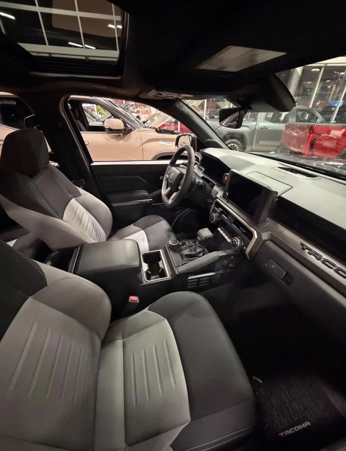 Toyota Tacoma Sport + | JBL | ������� �� ������ | ���� |  | Mobile.bg � ����������� 4