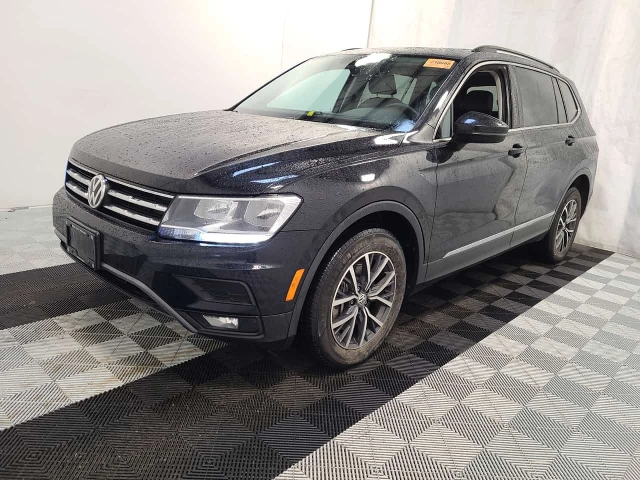 VW Tiguan UNITED| PANO| ПОДГРЕВИ| CARFAX