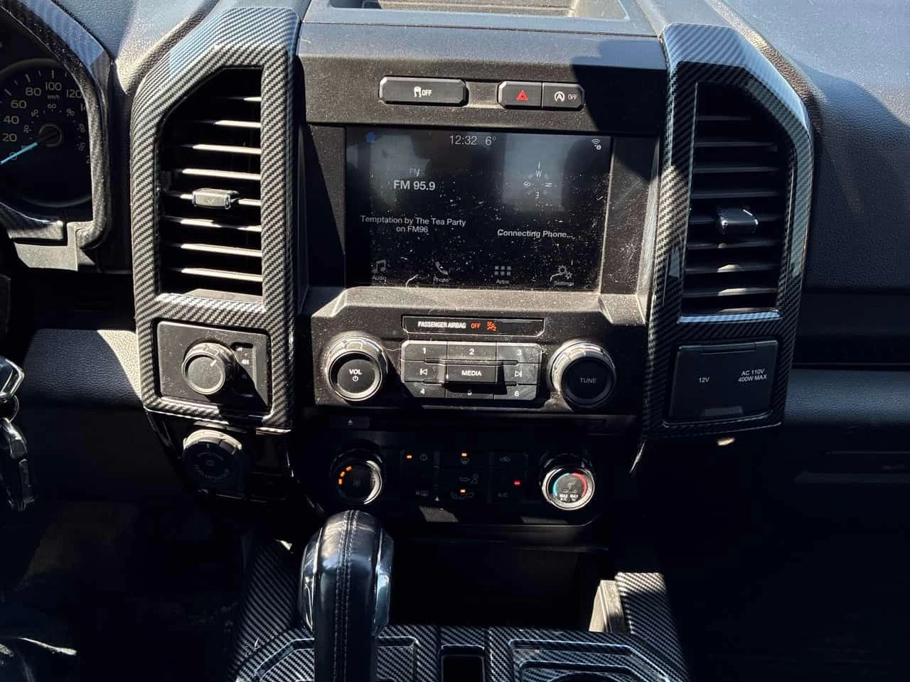 Ford F150 * 4WD SuperCrew Box * 2 КЛЮЧА* KEYLESS* ПОДГРЕВ* , снимка 9 - Автомобили и джипове - 54142853