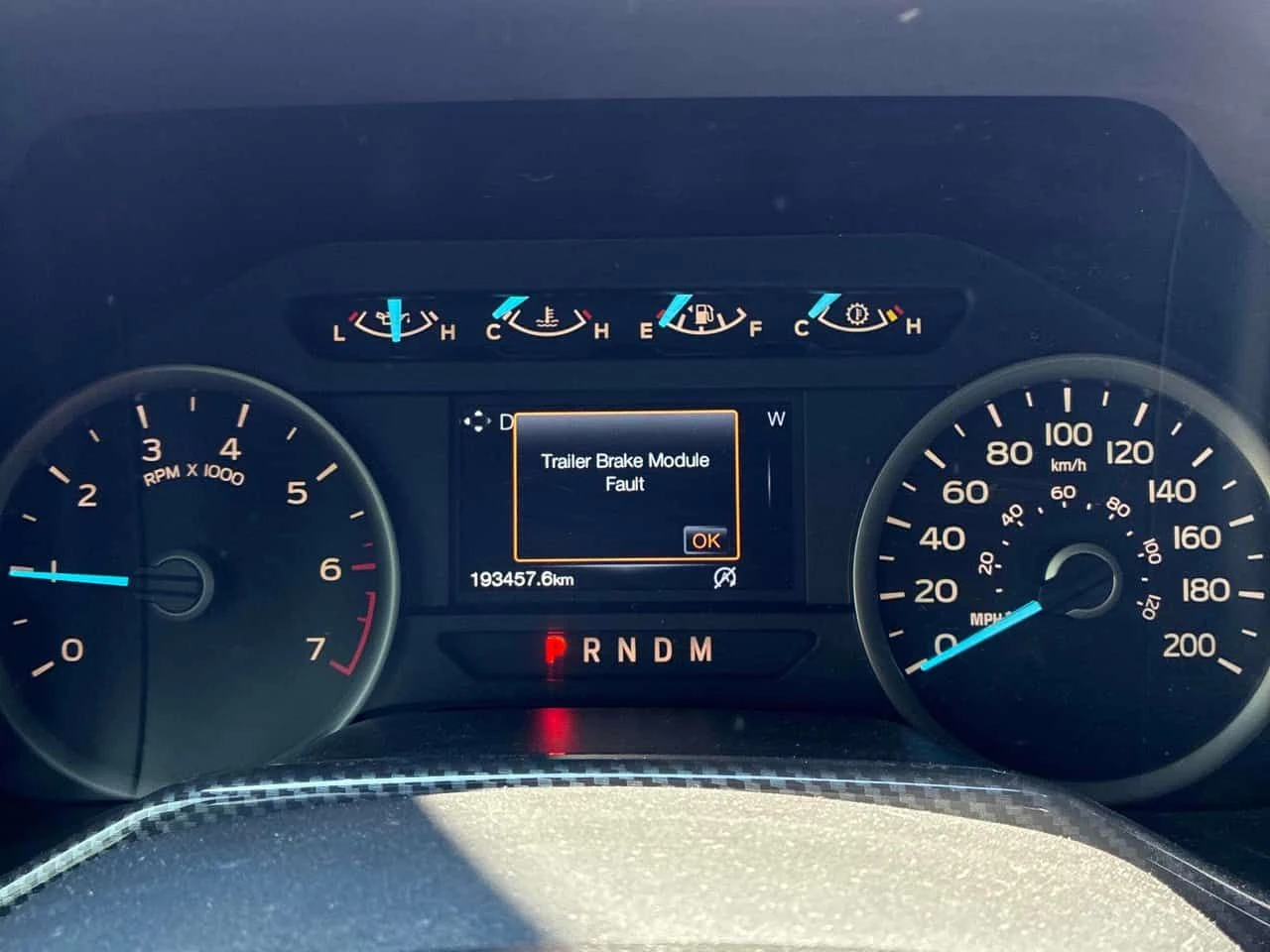 Ford F150 * 4WD SuperCrew Box * 2 КЛЮЧА* KEYLESS* ПОДГРЕВ* , снимка 8 - Автомобили и джипове - 54142853