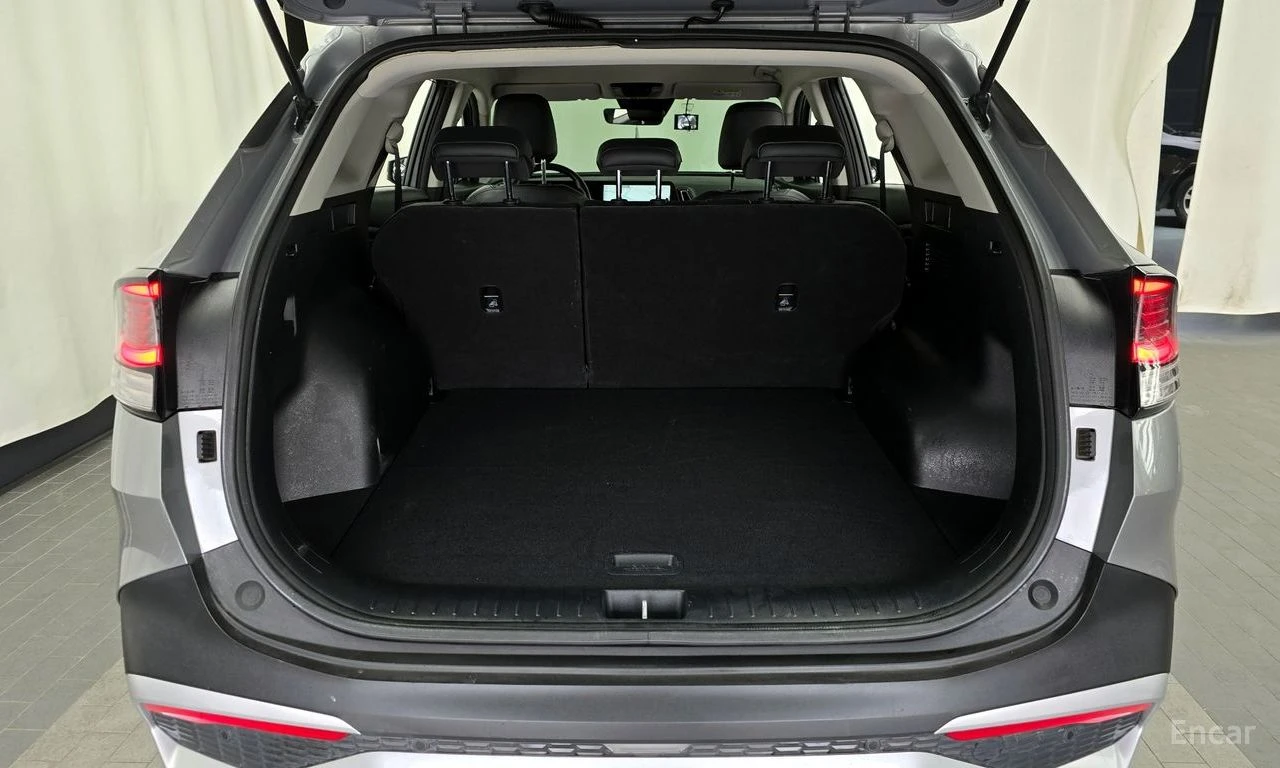 Kia Sportage 2.0D Prestige 4x4* HARMAN KARDON* ПОДГРЕВ* ОБДУХ* , снимка 15 - Автомобили и джипове - 54766214