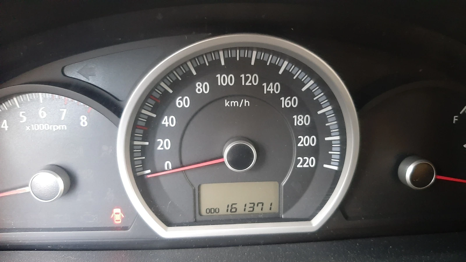 Kia Sportage, снимка 7 - Автомобили и джипове - 54857503