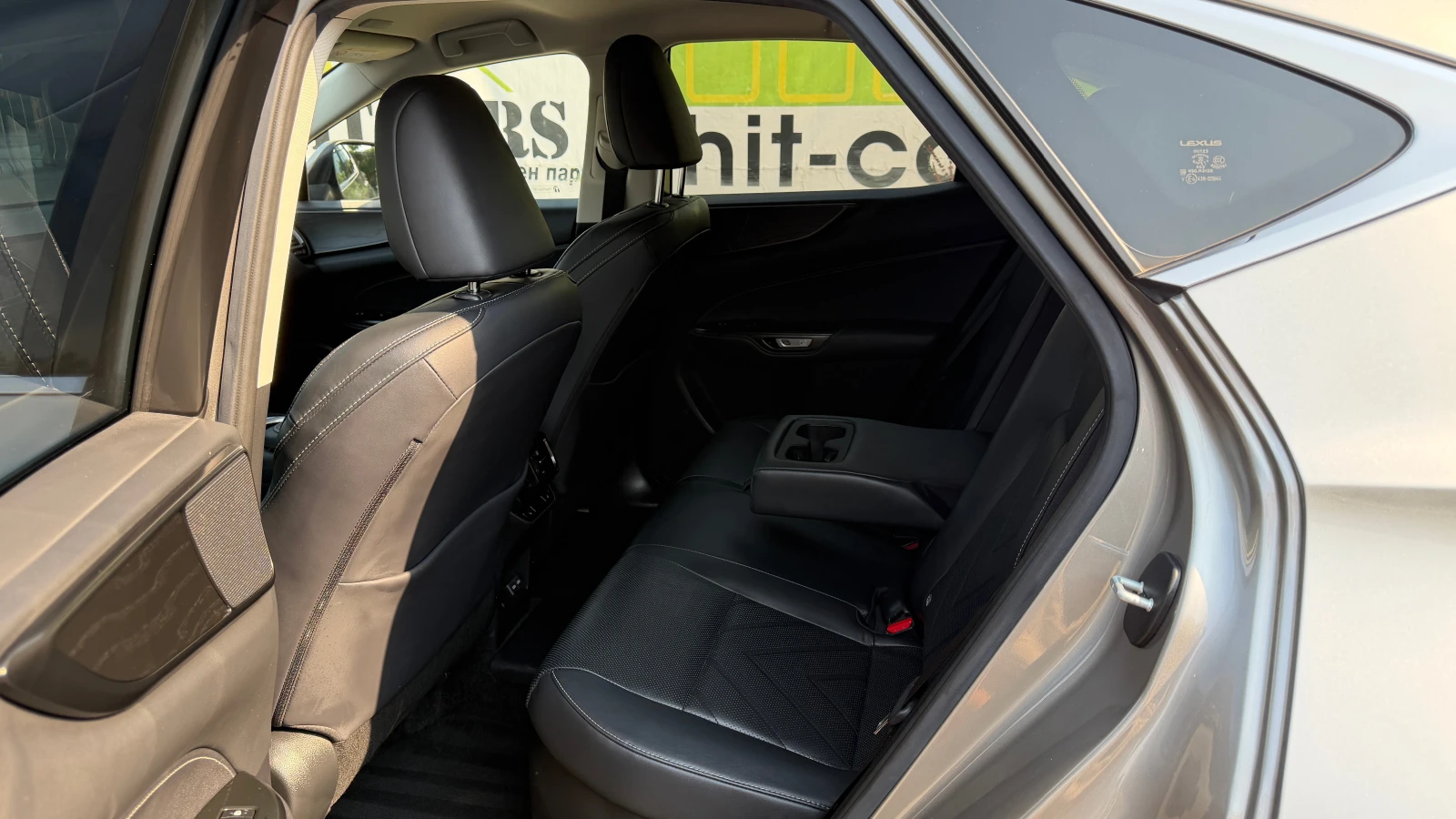 Lexus NX 450 Plug In Hybrid Luxury AWD, снимка 9 - Автомобили и джипове - 55708566