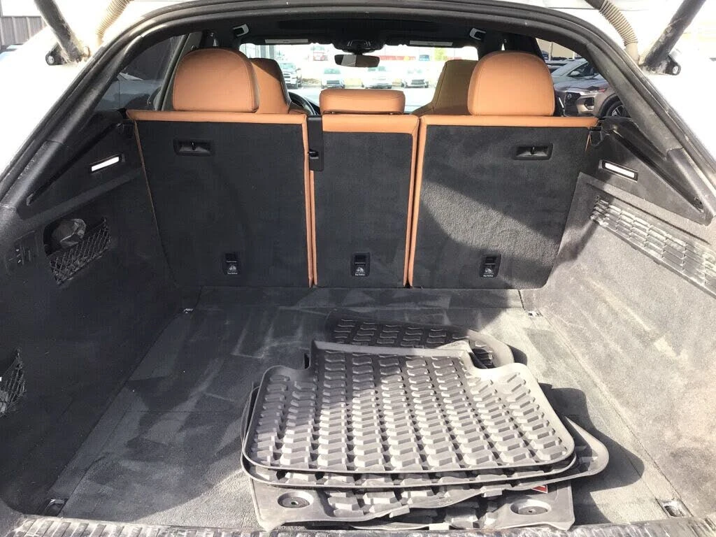 Audi RSQ8 4.0T* CARBON PACK* DISTRONIC* �����* 360* ������ � | Mobile.bg � ����������� 8