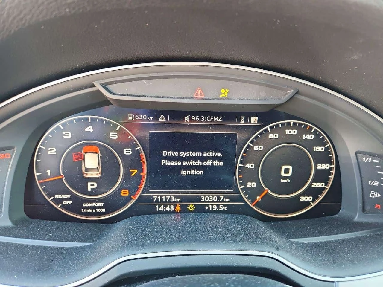 Audi Q7 * CARFAX * ����� �� ����������� | Mobile.bg � ����������� 9