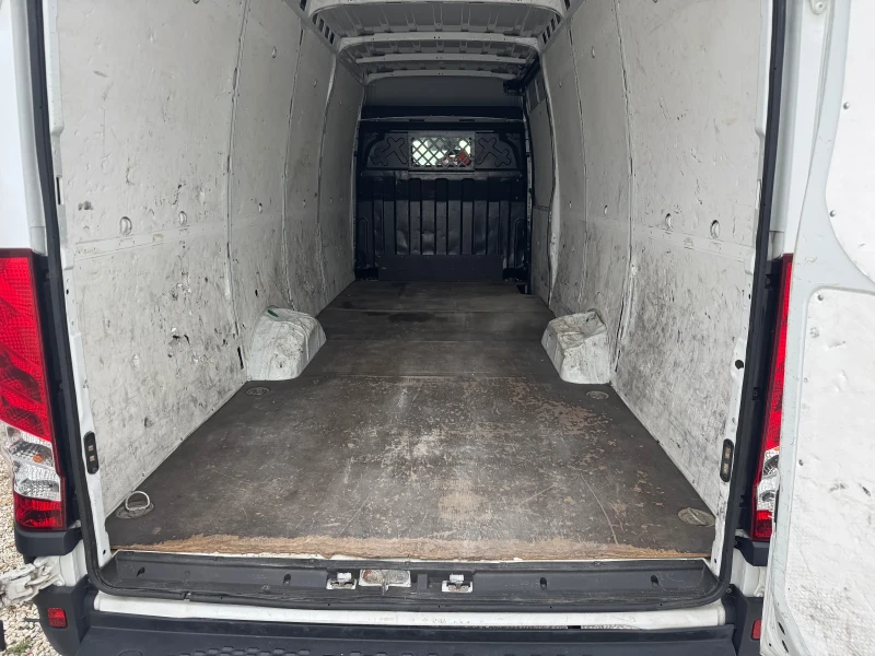 Iveco 35c15 ЛИЗИНГ 8g tronik, снимка 10 - Бусове и автобуси - 51984023