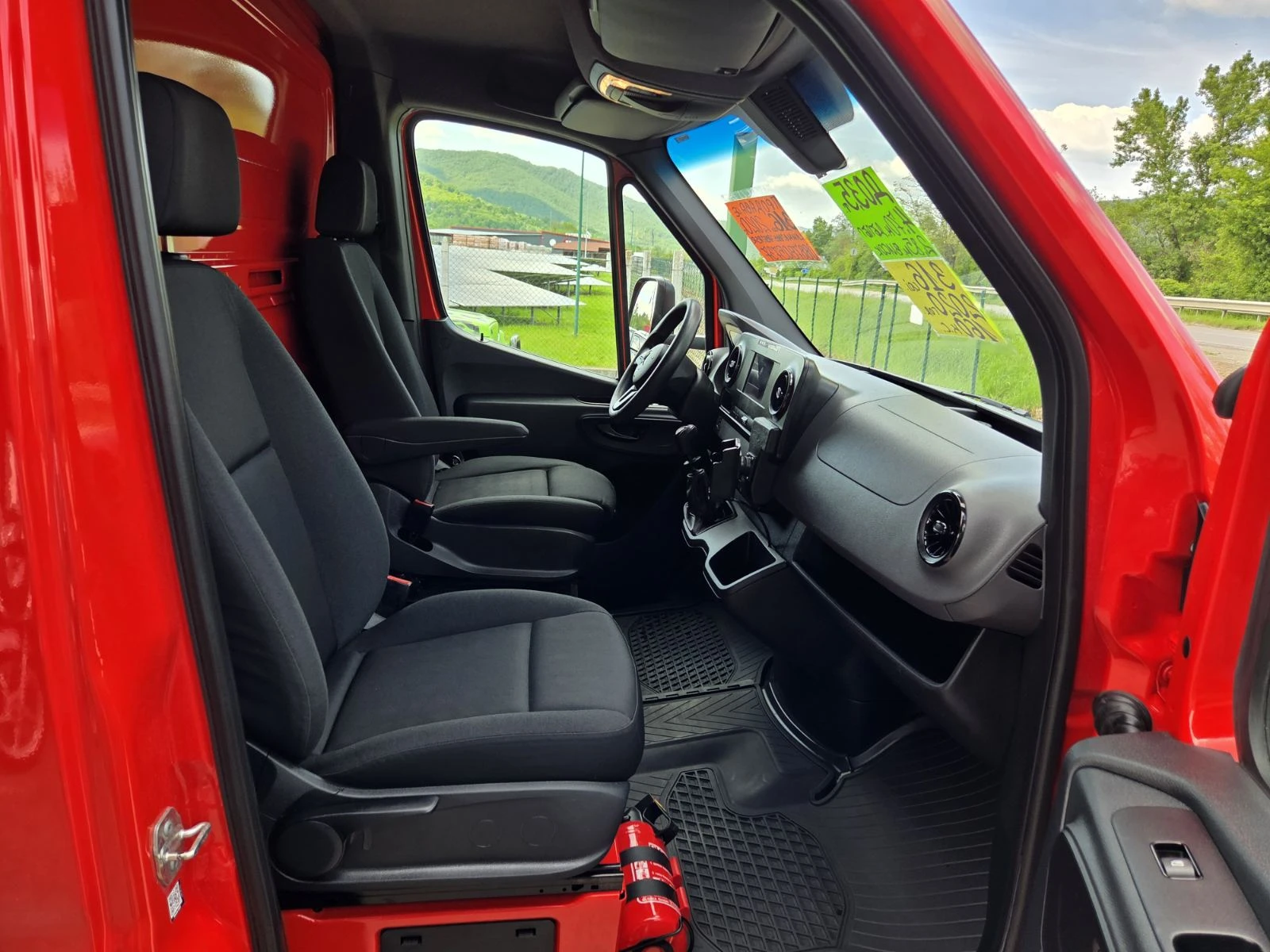 Mercedes-Benz Sprinter 316 cdi до3.5т Швейцария 4, 70 дълъг, снимка 14 - Бусове и автобуси - 54623575