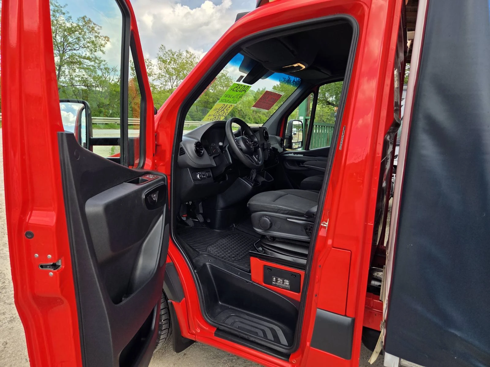 Mercedes-Benz Sprinter 316 cdi до3.5т Швейцария 4, 70 дълъг, снимка 11 - Бусове и автобуси - 54623575