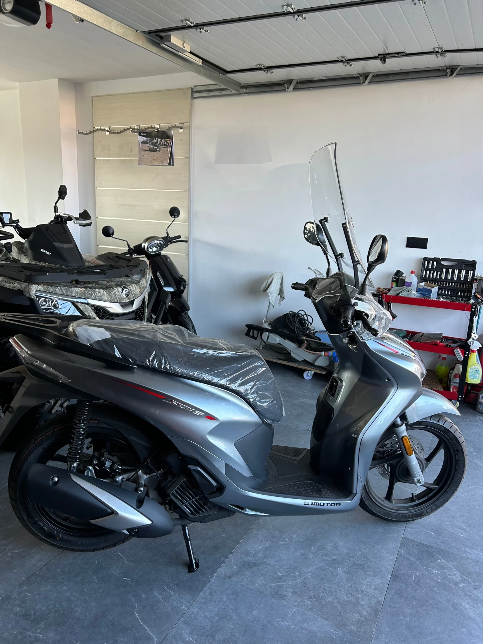 QJMotor SQ16 Лизинг, снимка 5 - Мотоциклети и мототехника - 53943349