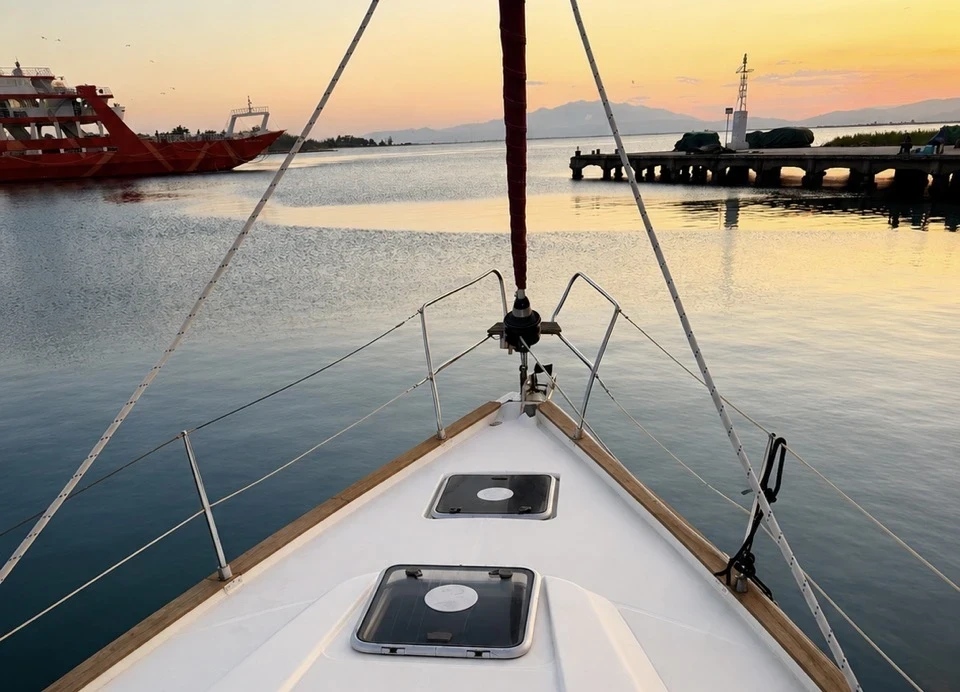 Ветроходна лодка Bavaria Bavaria 44, снимка 6 - Воден транспорт - 54768297