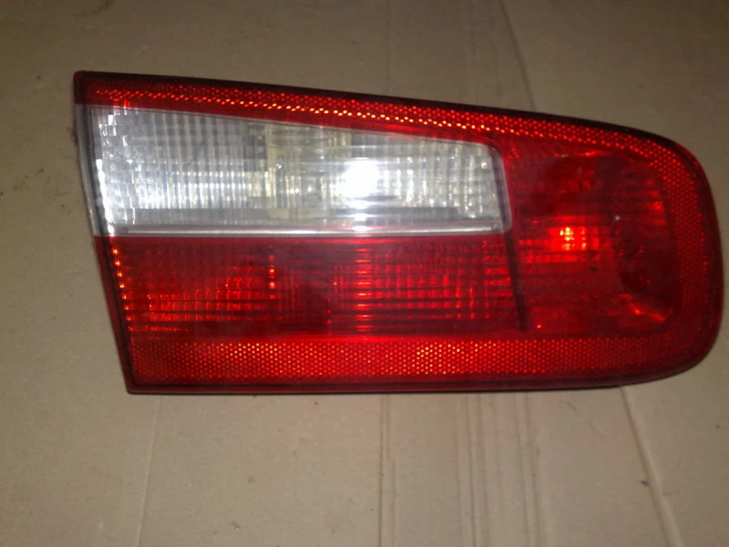 Стоп за Рено Лагуна седан (ляв,вътрешен)