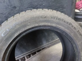 Гуми Зимни 225/60R17, снимка 6 - Гуми и джанти - 40486048