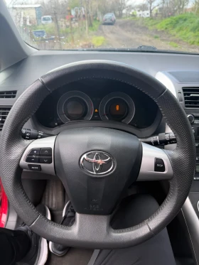 Toyota Auris 1.4, снимка 13