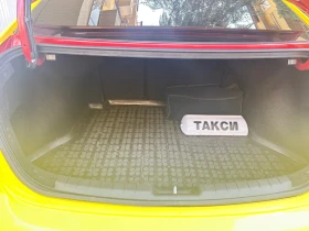 Hyundai Elantra, снимка 4