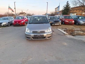 Toyota Yaris 1.0i, снимка 2