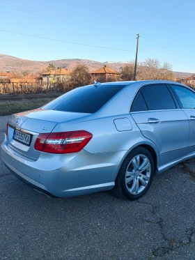 Mercedes-Benz E 200, снимка 3