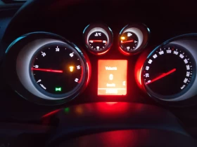 Opel Insignia 2.0CDTI 160к.с, снимка 9