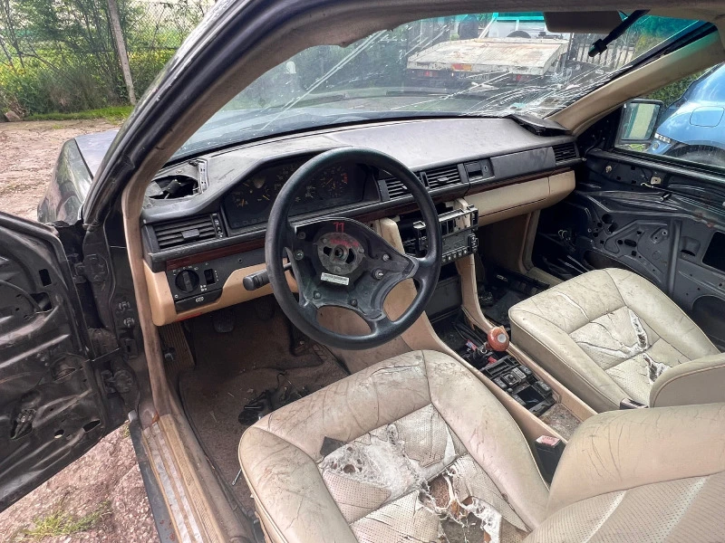 Mercedes-Benz 124 230CE 2,0 122HP НА ЧАСТИ!!!, снимка 10 - Автомобили и джипове - 40809709