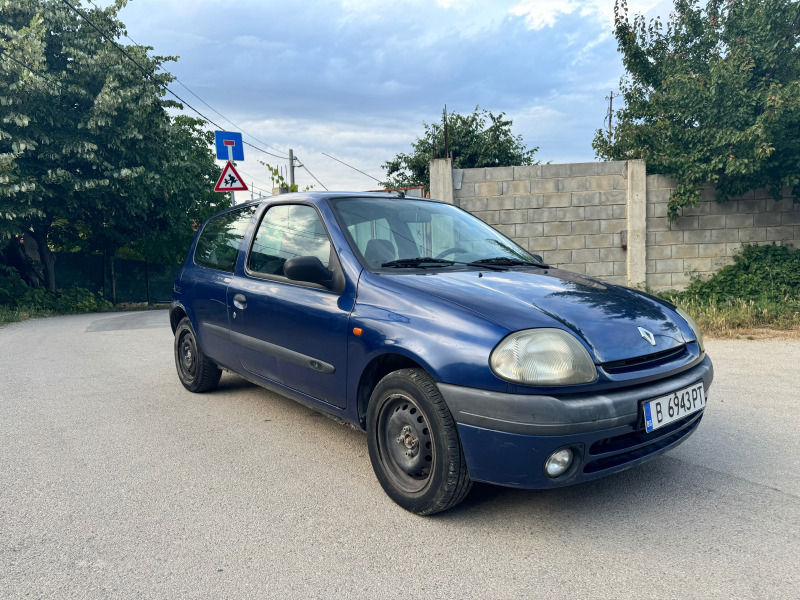 Renault Clio, снимка 3 - Автомобили и джипове - 46190171