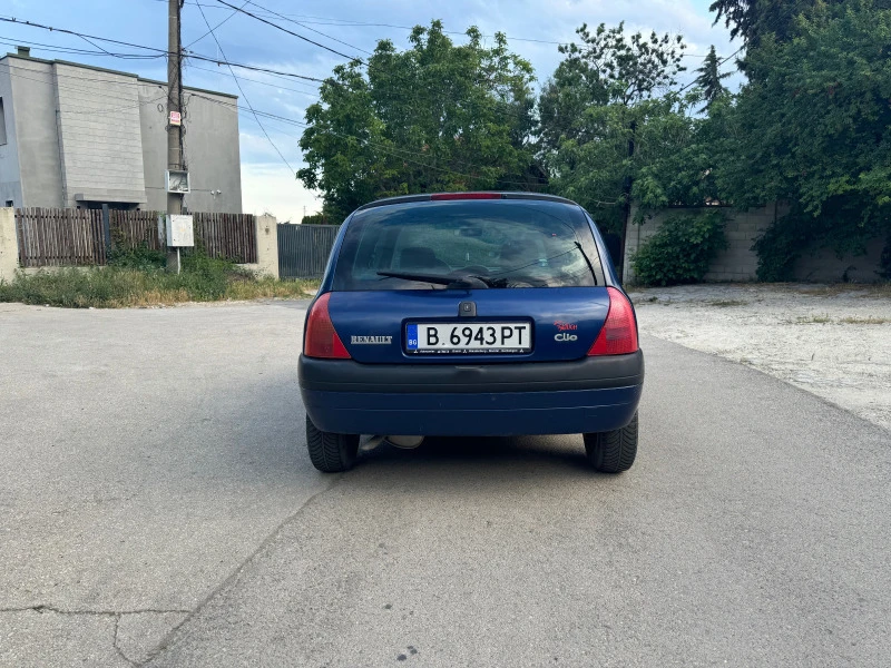 Renault Clio, снимка 6 - Автомобили и джипове - 47416173