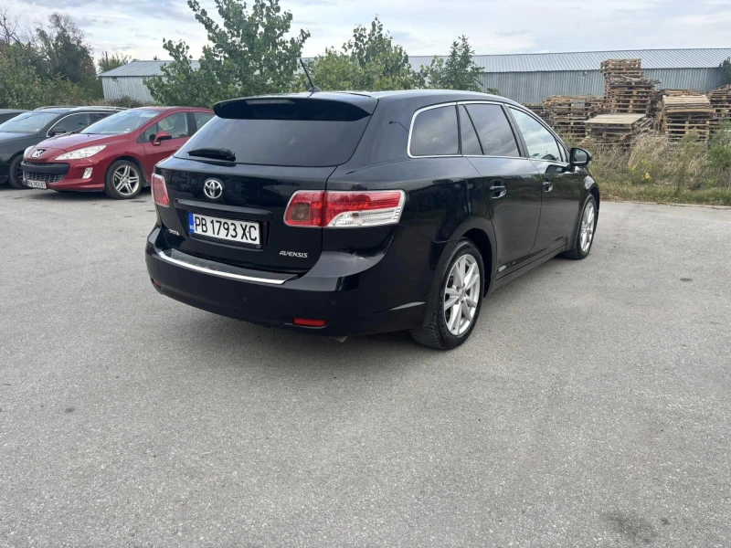 Toyota Avensis 2.2---150 к.с, снимка 7 - Автомобили и джипове - 47309469