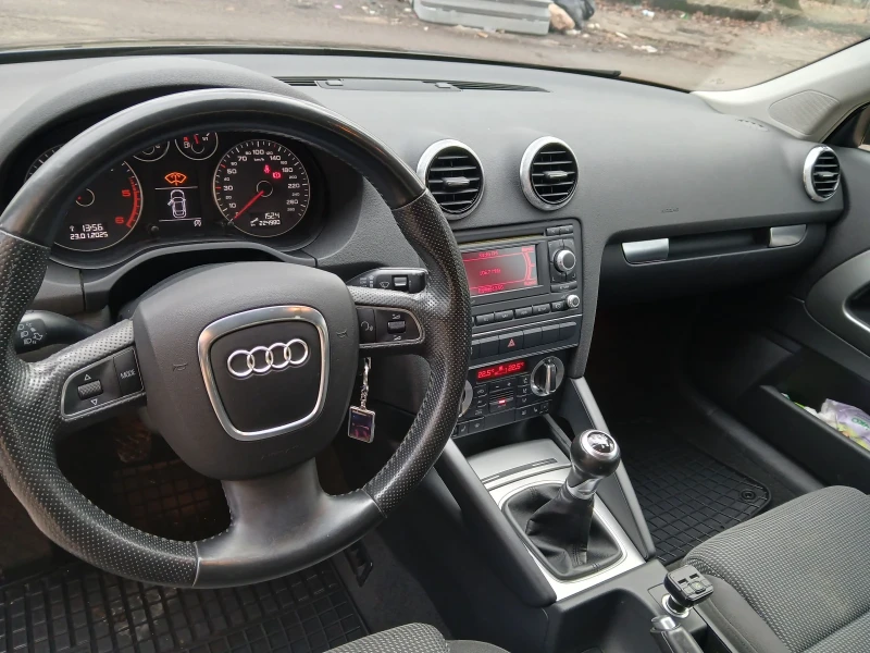 Audi A3 1.6TDI 102к.с., снимка 13 - Автомобили и джипове - 48803682