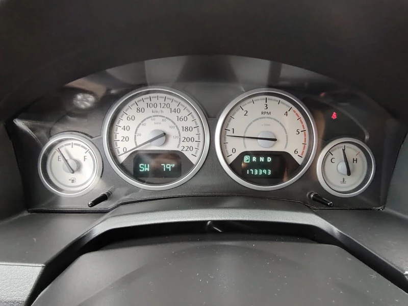 Chrysler Gr.voyager 2.8CRDI/Transformars, снимка 16 - Автомобили и джипове - 50139142