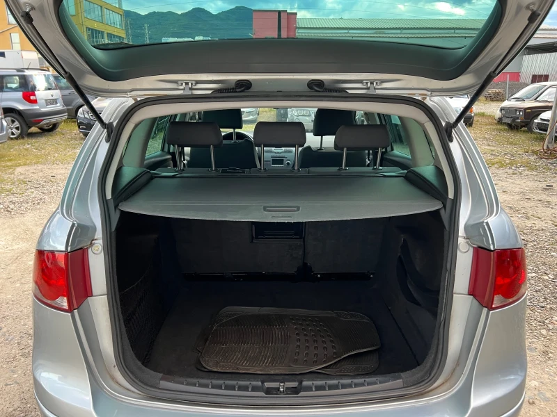 Seat Altea XL 1.9TDI-105к.с./ Автопилот/Мулти-волан/ ИТАЛИЯ, снимка 9 - Автомобили и джипове - 50364060