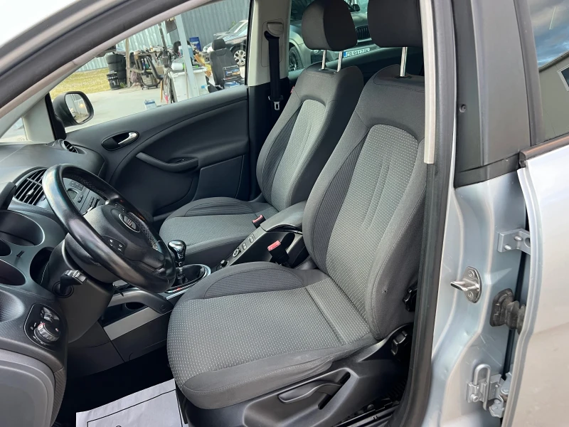 Seat Altea XL 1.9TDI-105к.с./ Автопилот/Мулти-волан/ ИТАЛИЯ, снимка 11 - Автомобили и джипове - 50364060